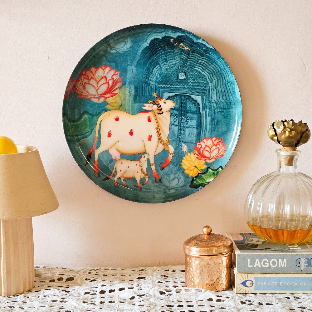 Pastel Pichwai Single Wall Plate with wooden stand
