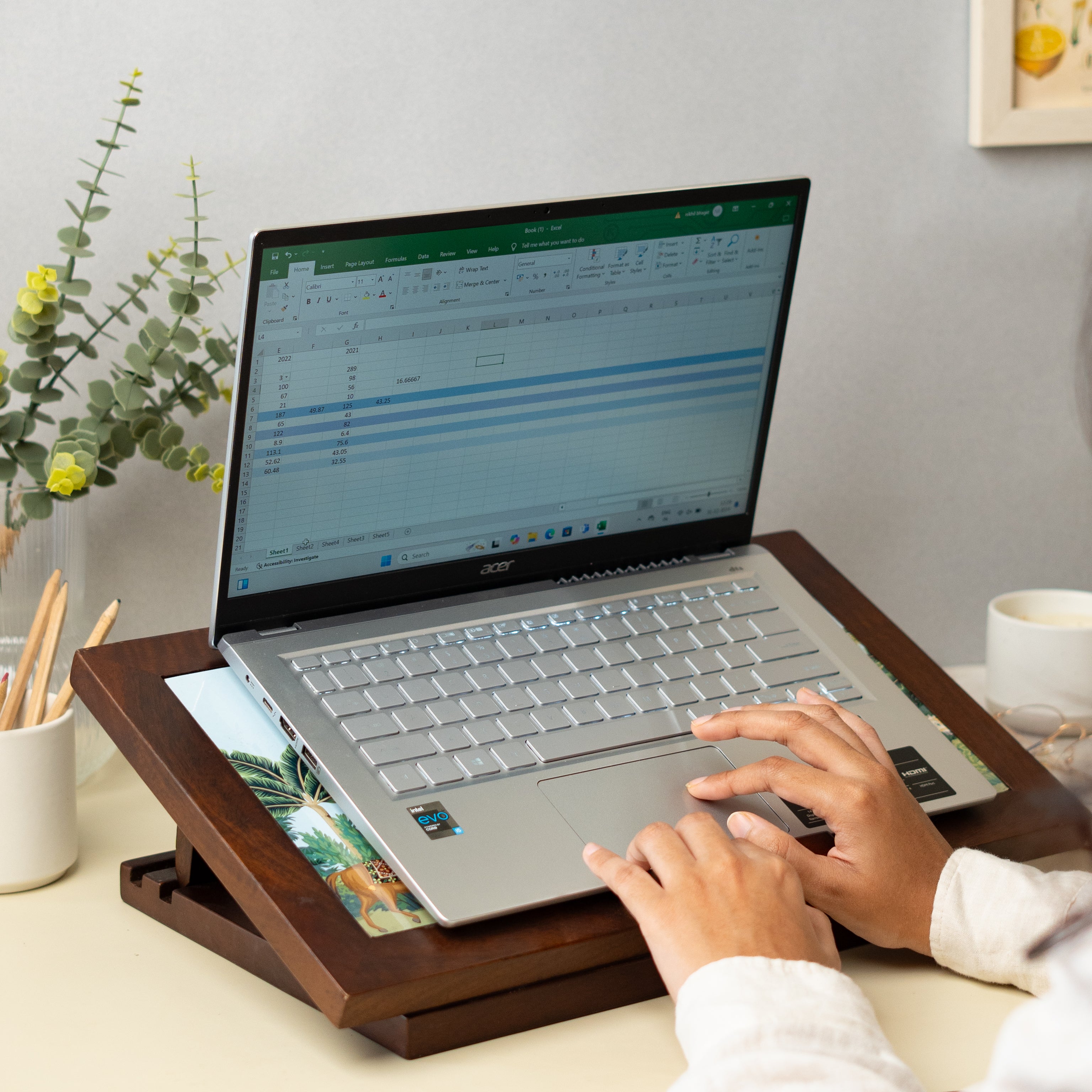 Rajputana Timbran Laptop Tables