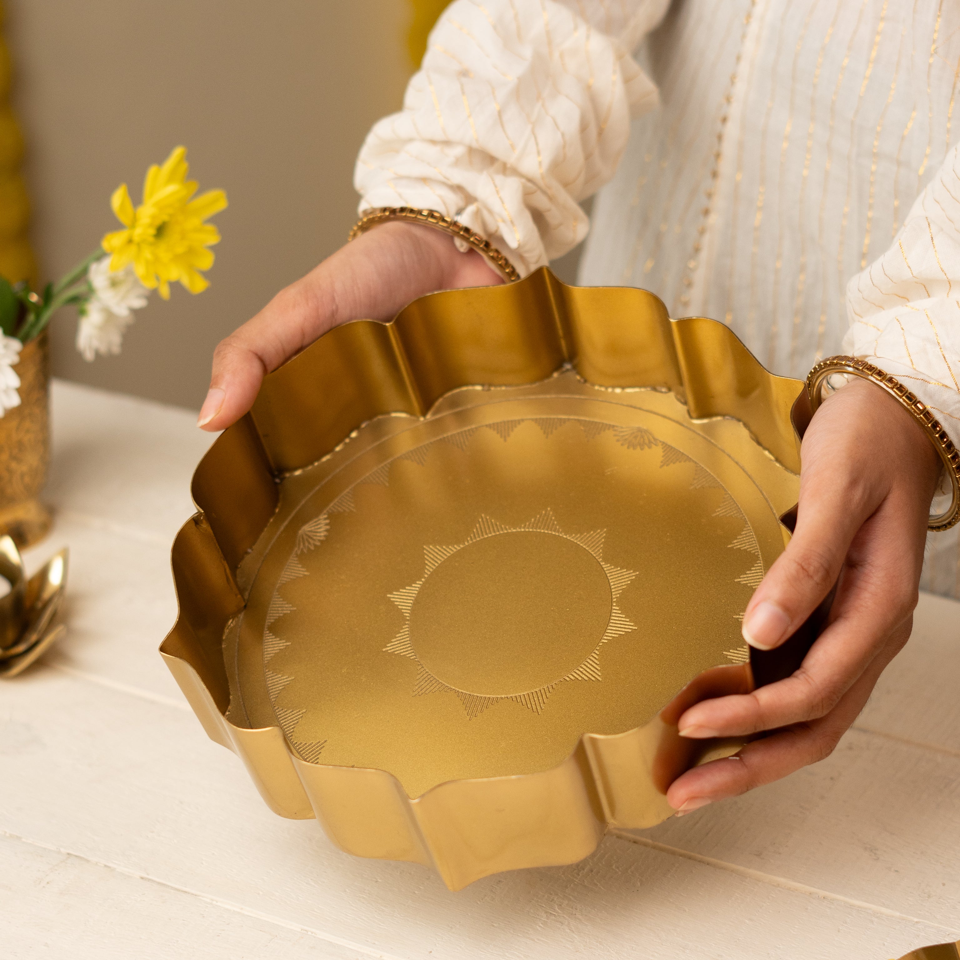 Brass Plated Sitara Urli