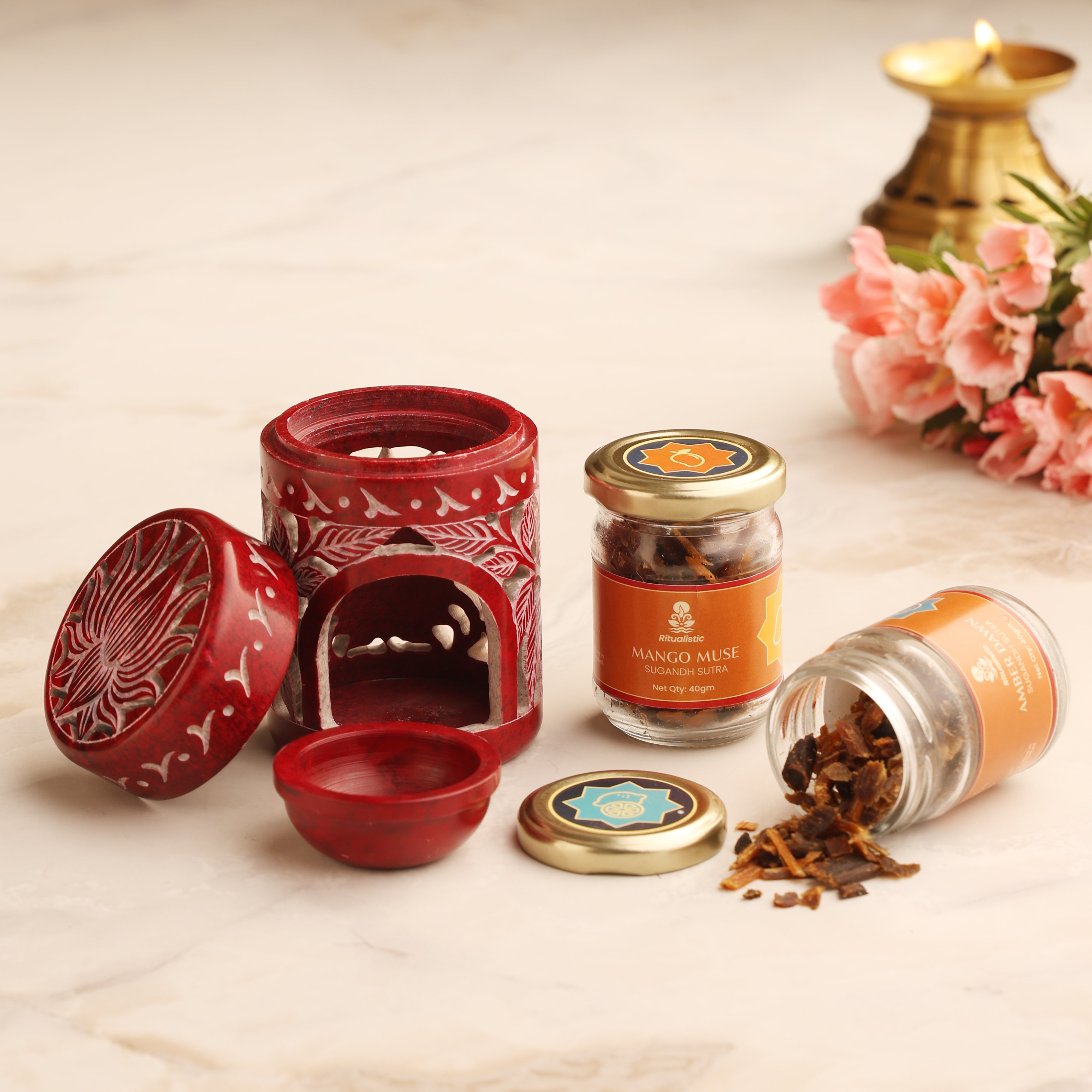 Sugandh-Sutra 3-in-1 Bakhoor Fragrance Kit - Lotus Handcarved Soapstone Burner with 2 Unique Fragrances (45 gm each)
