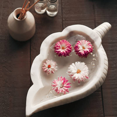 PI Decor Shankh Marble Urli Gift Box