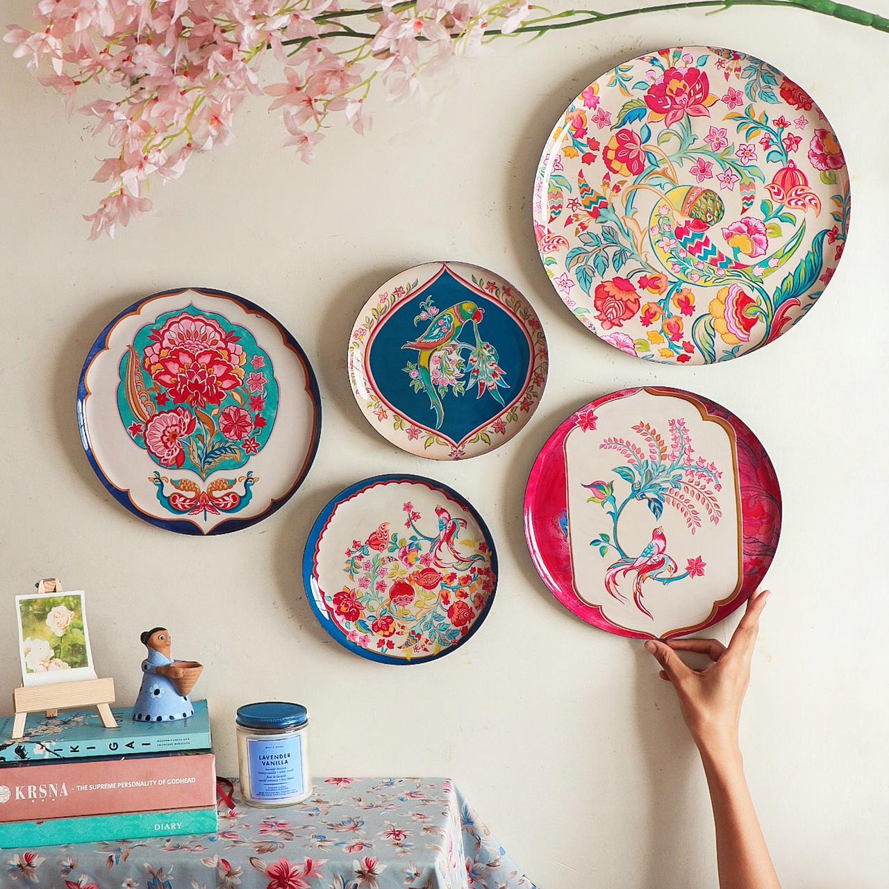 MNL home decor Birds of Paradise Wall Plates- Set of 5