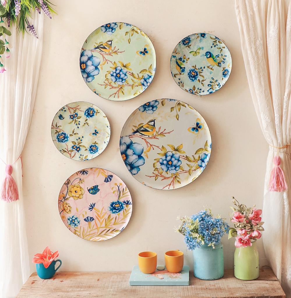 MNL Wall Decor Miracle Garden Wall Plates- Set of 5